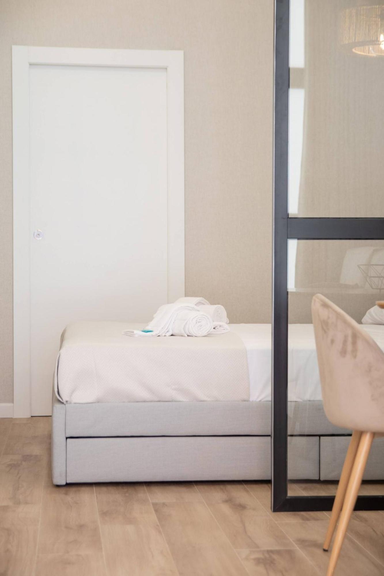Maritim 2 By Concept Flats Apartment Валенсия Екстериор снимка
